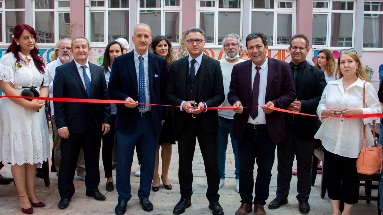 Selçuk Üniversitesi YDYO'da Sözlü Çeviri Laboratuvarı açıldı